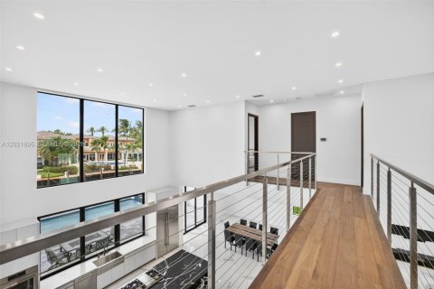 Villa ou maison à vendre à Pompano Beach, Floride: 4 chambres, 372.17 m2 № 2173211 - photo 25