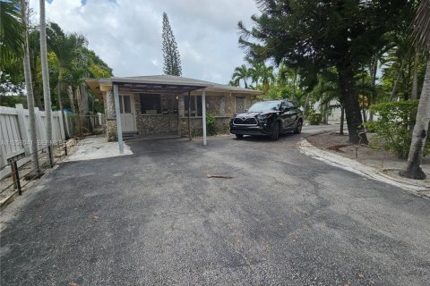 Casa en alquiler en Hollywood, Florida, 2 dormitorios, 79.71 m2 № 2009961 - foto 26