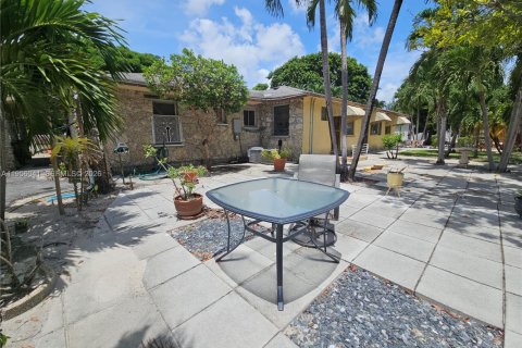 Casa en alquiler en Hollywood, Florida, 2 dormitorios, 79.71 m2 № 2009961 - foto 19