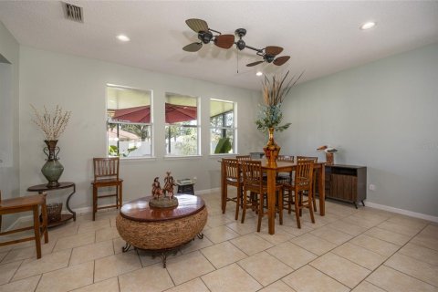 Villa ou maison à vendre à Palm Coast, Floride: 4 chambres, 267.84 m2 № 2339593 - photo 8