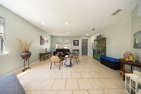 Villa ou maison à vendre à Palm Coast, Floride: 4 chambres, 267.84 m2 № 2339593 - photo 6