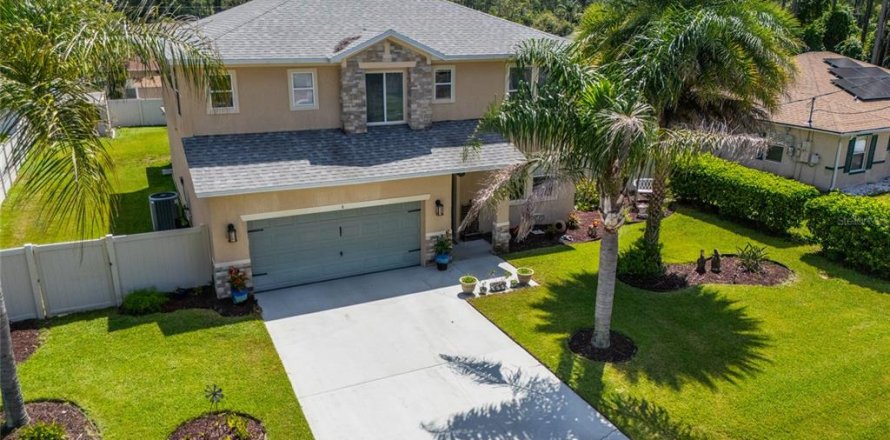 Villa ou maison à Palm Coast, Floride 4 chambres, 267.84 m2 № 2339593