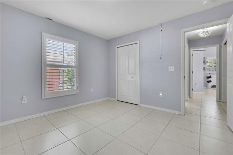 House in Odessa, Florida 4 bedrooms, 256.87 sq.m. № 2092029 - photo 28