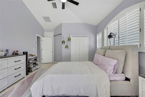 House in Odessa, Florida 4 bedrooms, 256.87 sq.m. № 2092029 - photo 25