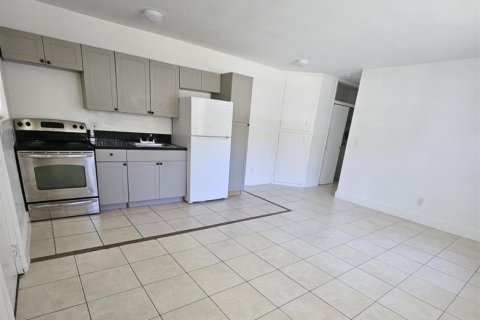 Apartamento en alquiler en North Miami Beach, Florida, 1 dormitorio, 46.64 m2 № 2085025 - foto 5
