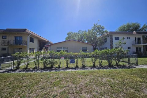 Apartamento en North Miami Beach, Florida 1 dormitorio, 46.64 m2 № 2085025