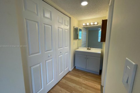 Купить кондоминиум в Дейви, Флорида 2 спальни, 89.65м2, № 1962237 - фото 22