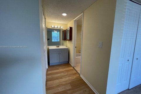 Купить кондоминиум в Дейви, Флорида 2 спальни, 89.65м2, № 1962237 - фото 19