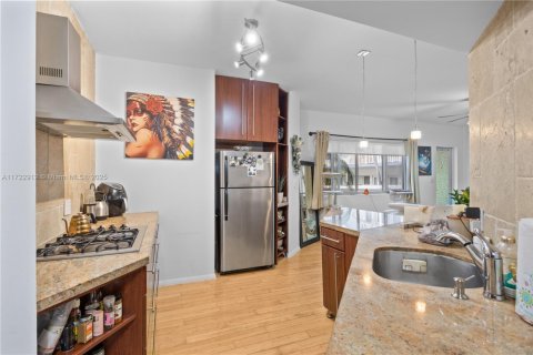 Condominio en venta en Miami Beach, Florida, 1 dormitorio, 42.18 m2 № 1937960 - foto 12