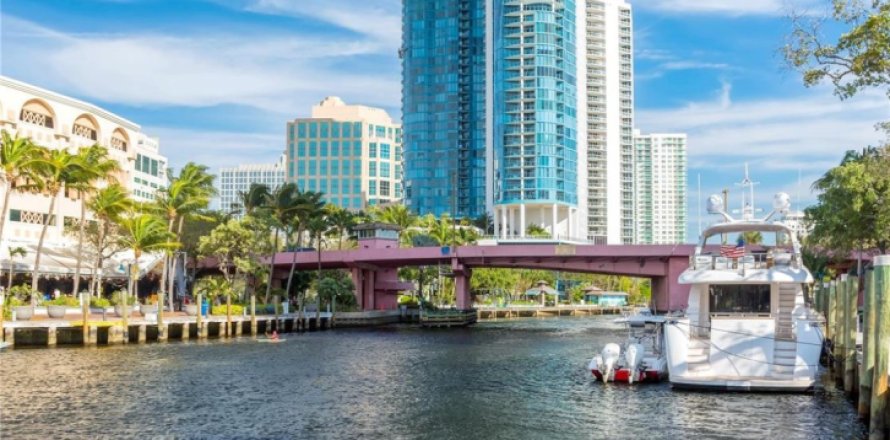 Condo in Fort Lauderdale, Florida, 2 bedrooms № 1027078