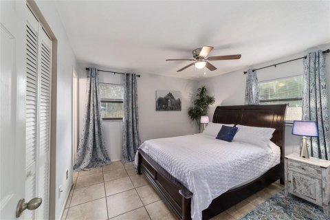 Casa en alquiler en Ocala, Florida, 4 dormitorios, 115.2 m2 № 1785924 - foto 11