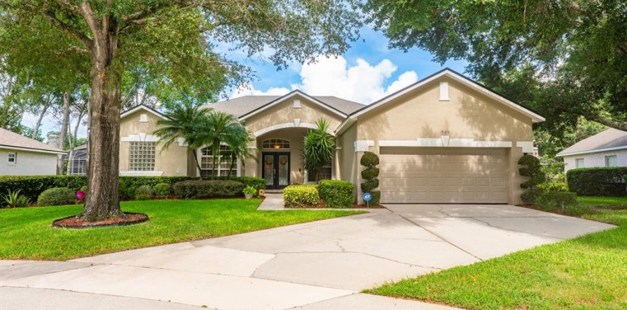 House in Apopka, Florida 3 bedrooms, 194.17 sq.m. № 1880524