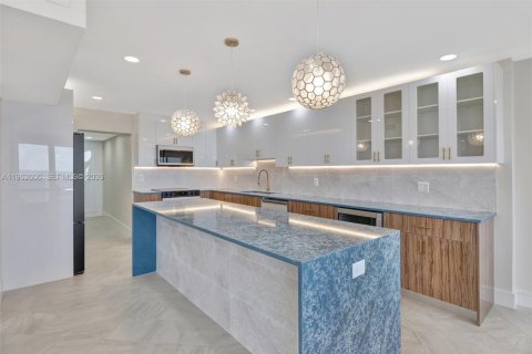 Copropriété à vendre à Fort Lauderdale, Floride: 3 chambres, 230.4 m2 № 2025566 - photo 27