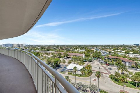 Copropriété à vendre à Fort Lauderdale, Floride: 3 chambres, 230.4 m2 № 2025566 - photo 22