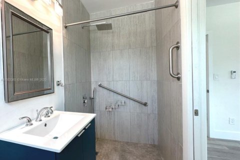 Villa ou maison à louer à Miami Gardens, Floride: 3 chambres, 112.88 m2 № 1976319 - photo 14