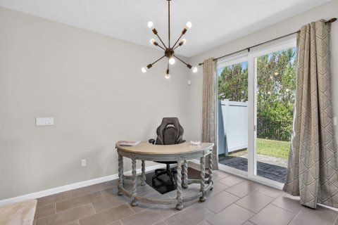 Townhouse in Jensen Beach, Florida 3 bedrooms, 167.6 sq.m. № 2175430 - photo 8