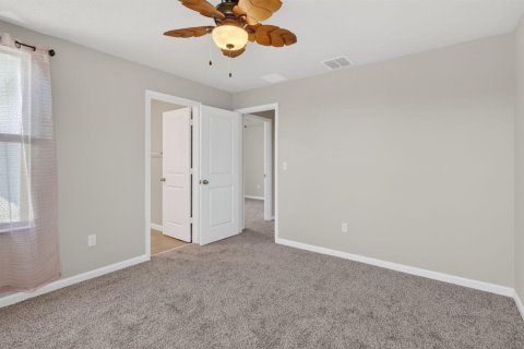 Townhouse in Jensen Beach, Florida 3 bedrooms, 167.6 sq.m. № 2175430 - photo 28