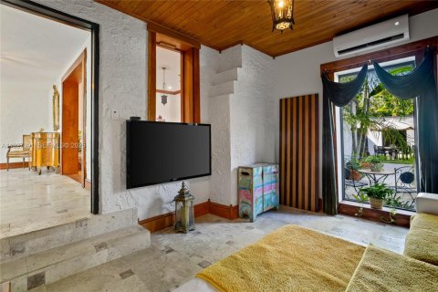 Купить виллу или дом в Майами, Флорида 4 спальни, 213.68м2, № 1988955 - фото 13