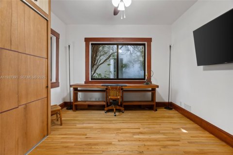 Купить виллу или дом в Майами, Флорида 4 спальни, 213.68м2, № 1988955 - фото 20