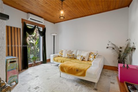 Купить виллу или дом в Майами, Флорида 4 спальни, 213.68м2, № 1988955 - фото 12