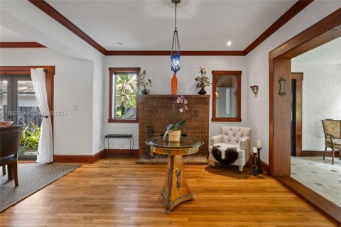 Купить виллу или дом в Майами, Флорида 4 спальни, 213.68м2, № 1988955 - фото 16