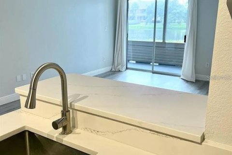 Copropriété à vendre à Saint Petersburg, Floride: 1 chambre, 67.73 m2 № 2369072 - photo 11