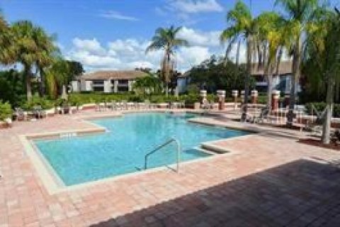 Copropriété à vendre à Saint Petersburg, Floride: 1 chambre, 67.73 m2 № 2369072 - photo 22