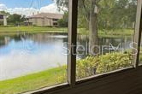 Copropriété à vendre à Saint Petersburg, Floride: 1 chambre, 67.73 m2 № 2369072 - photo 2