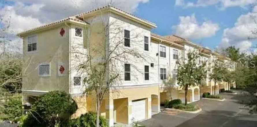 Condominio en Maitland, Florida, 1 dormitorio  № 2167541