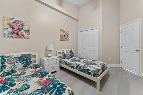 House in Clermont, Florida 4 bedrooms, 180.42 sq.m. № 1866242 - photo 21