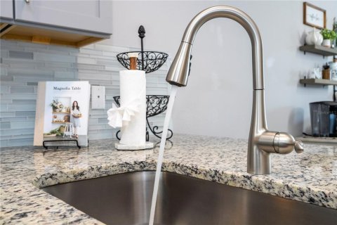 Adosado en venta en Kissimmee, Florida, 3 dormitorios, 125.6 m2 № 2329385 - foto 22