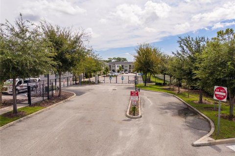 Adosado en venta en Kissimmee, Florida, 3 dormitorios, 125.6 m2 № 2329385 - foto 7