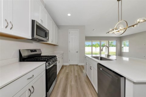 House in Parrish, Florida 3 bedrooms, 195.09 sq.m. № 1743288 - photo 15