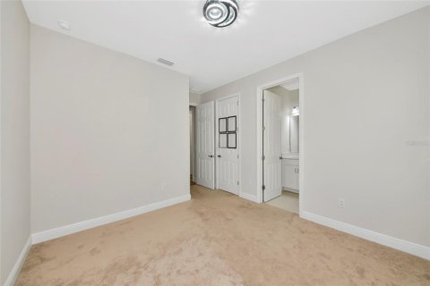 House in Parrish, Florida 3 bedrooms, 195.09 sq.m. № 1743288 - photo 23
