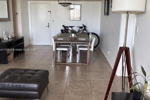 Copropriété à vendre à Aventura, Floride: 2 chambres, 98.66 m2 № 1960658 - photo 9