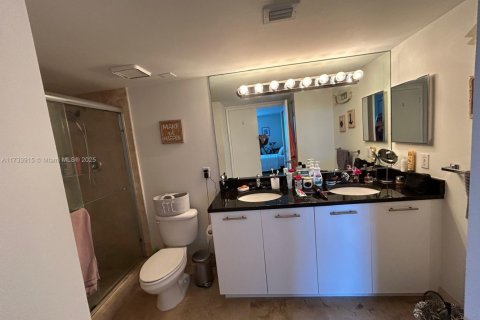 Copropriété à vendre à Aventura, Floride: 2 chambres, 98.66 m2 № 1960658 - photo 20