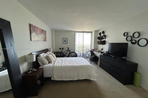 Copropriété à vendre à Aventura, Floride: 2 chambres, 98.66 m2 № 1960658 - photo 19