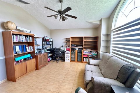 House in Orlando, Florida 4 bedrooms, 237.64 sq.m. № 1789041 - photo 6