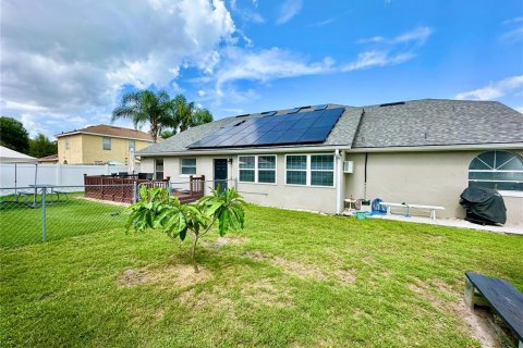 House in Orlando, Florida 4 bedrooms, 237.64 sq.m. № 1789041 - photo 12
