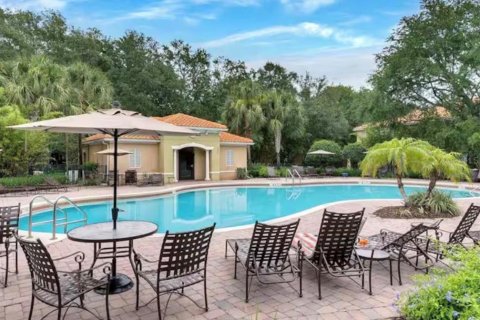 Adosado en venta en Kissimmee, Florida, 2 dormitorios, 103.31 m2 № 2198528 - foto 19