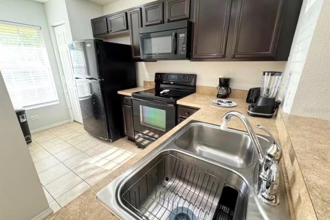 Adosado en venta en Kissimmee, Florida, 2 dormitorios, 103.31 m2 № 2198528 - foto 6