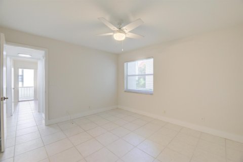 Appartement à louer à Boca Raton, Floride: 2 chambres, 78.69 m2 № 2412015 - photo 15