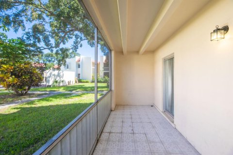Appartement à louer à Boca Raton, Floride: 2 chambres, 78.69 m2 № 2412015 - photo 25
