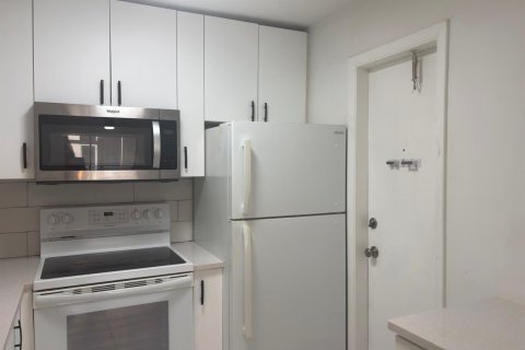 Appartement à louer à Boca Raton, Floride: 2 chambres, 78.69 m2 № 2412015 - photo 3
