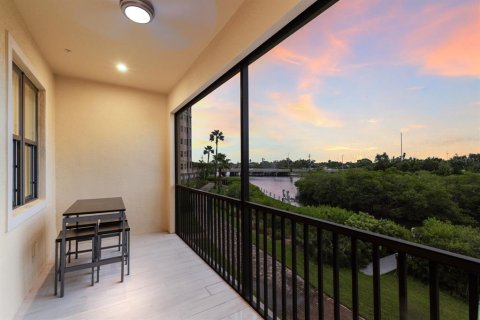 Copropriété à vendre à Sarasota, Floride: 4 chambres, 162.11 m2 № 1899281 - photo 18