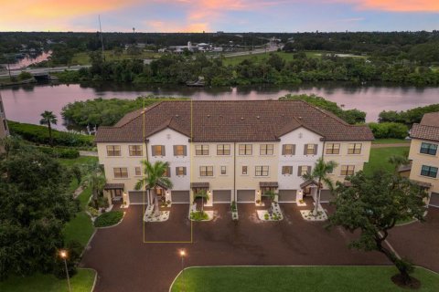 Copropriété à vendre à Sarasota, Floride: 4 chambres, 162.11 m2 № 1899281 - photo 1