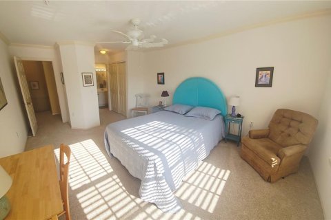 Condo in Sarasota, Florida, 2 bedrooms  № 1677532 - photo 15
