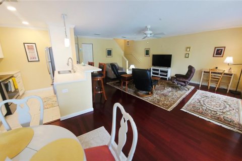 Condo in Sarasota, Florida, 2 bedrooms  № 1677532 - photo 8