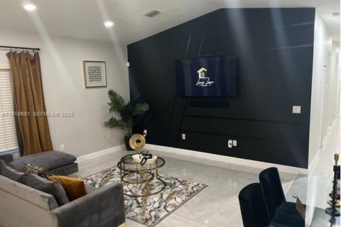 Villa ou maison à vendre à Fort Lauderdale, Floride: 3 chambres, 132.66 m2 № 1989066 - photo 4