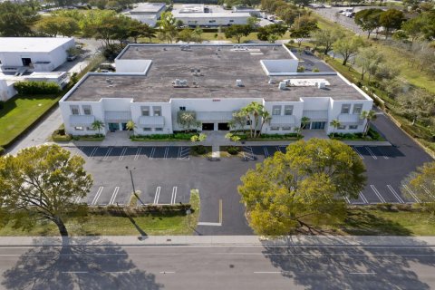 Propiedad comercial en venta en Coral Springs, Florida № 2146315 - foto 2